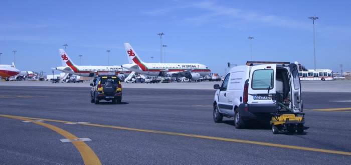 PORTUGAL AIRPORTS AND AERODROMES PAVEMENTS